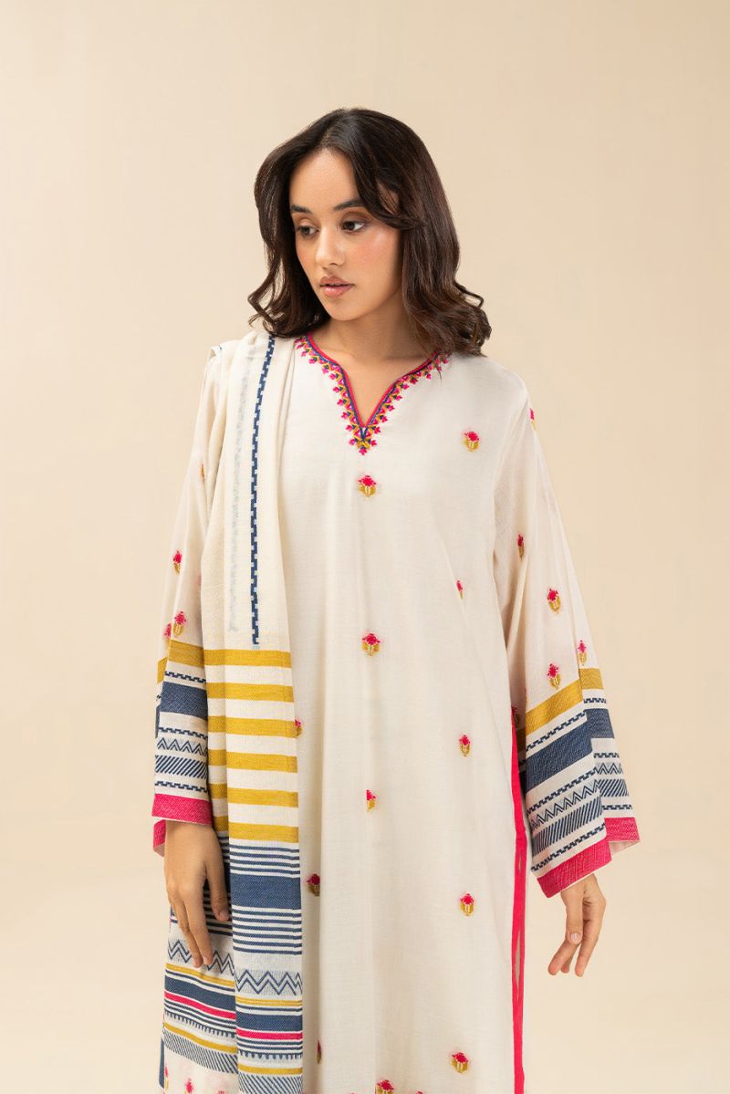 3 PIECE EMBROIDERED JACQUARD SUIT (PRET)